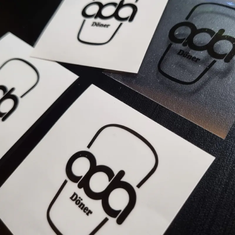 چاپ لیبل شیشه‌ای