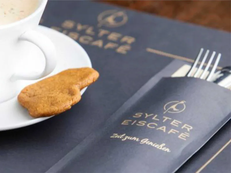 چاپ زیر بشقاب تبلیغاتی رستورانی