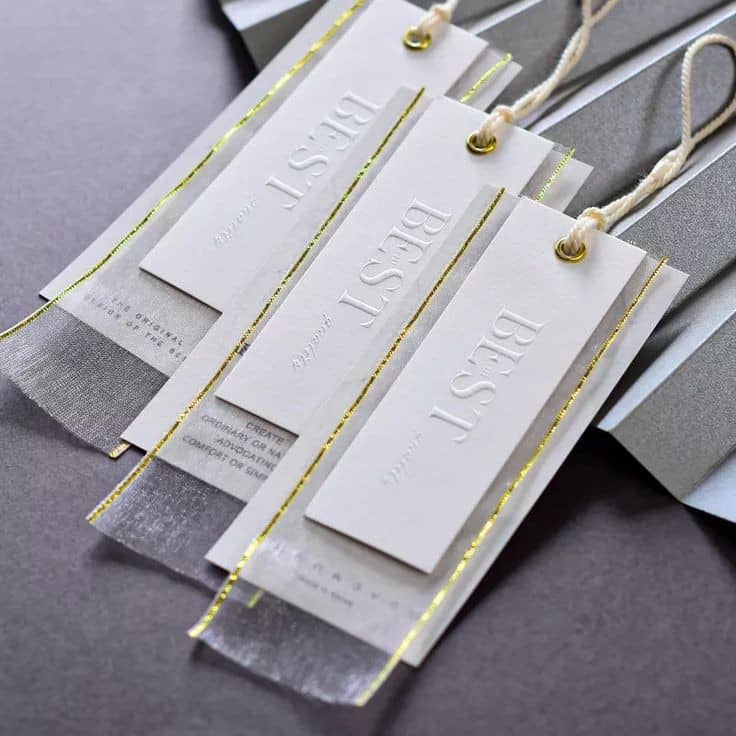 اپ آویز لباس با متریال لوکس و ماندگار