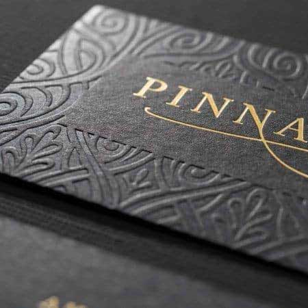 چاپ کارت ویزیت برجسته طلاکوب روی مقوای گرم بالا